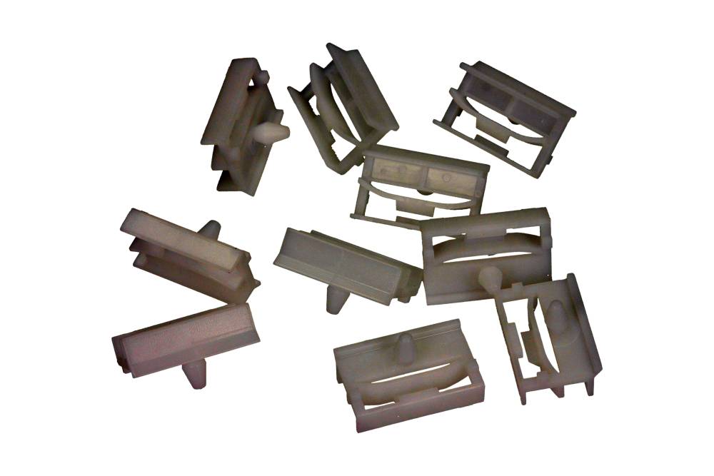 Clips, acoperire decorativa si protectie