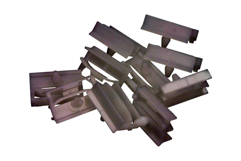 Clips, acoperire decorativa si protectie