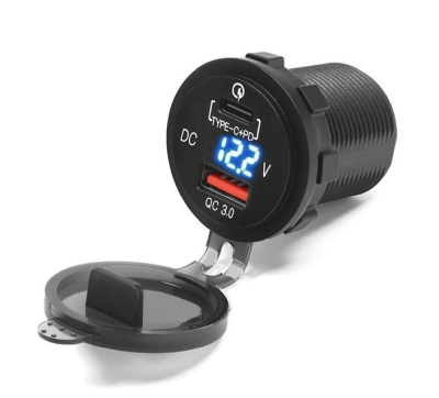 Adaptor priza