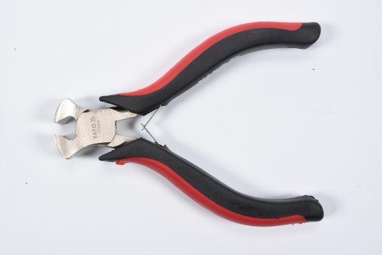 Special pliers