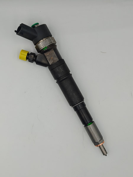Diuza injector