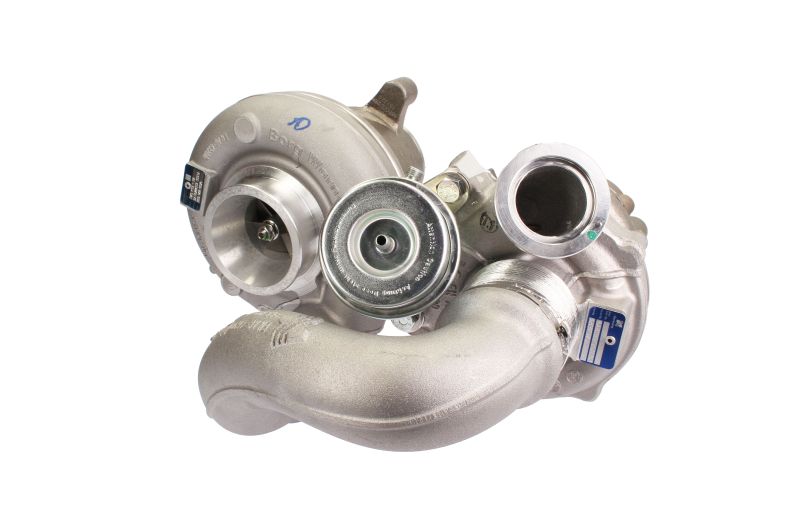 Turbocompresor cu gaze de esapament