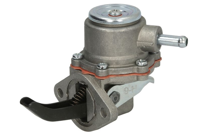 Pompa combustibil mecanica
