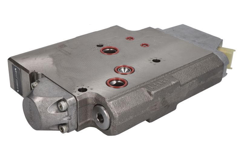 Distribuitor hidraulic automat