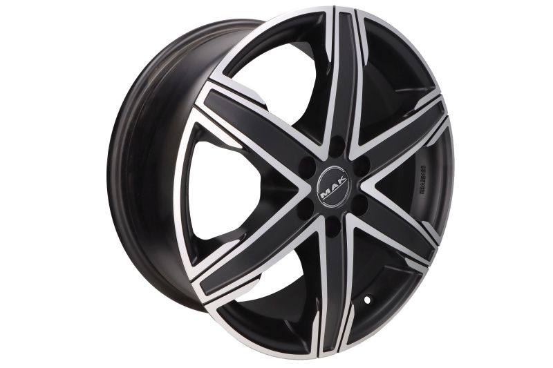 Janta Aliaj SUV/4X4