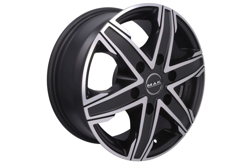 Janta Aliaj SUV/4X4