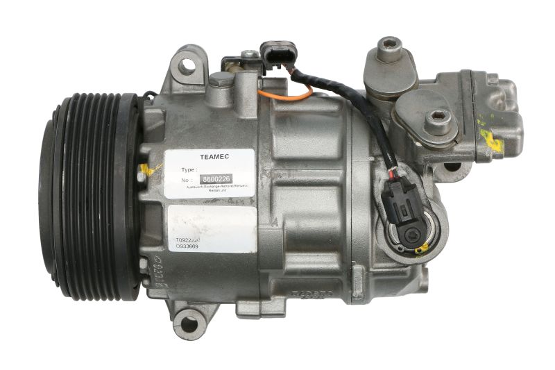 Compresor climatizare CSE613 fulie 110 mm 12V