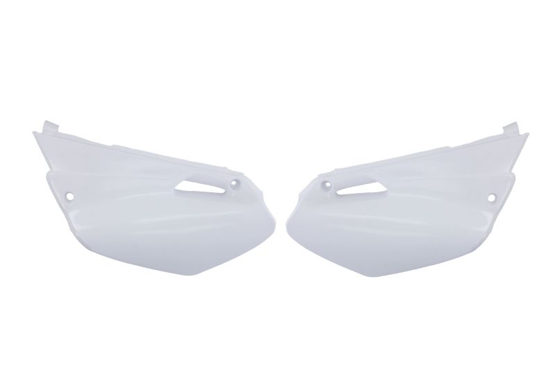Kituri de plastic alb