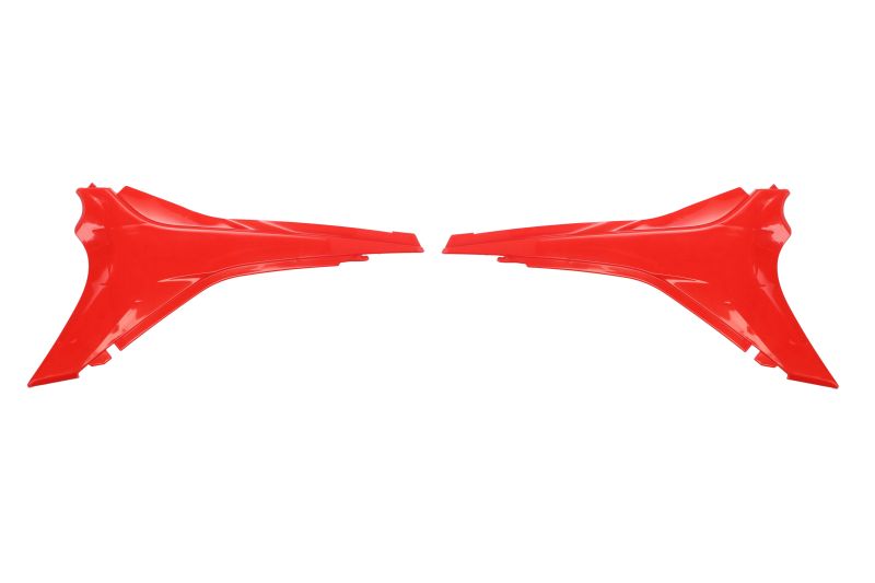 Kituri de plastic rosu