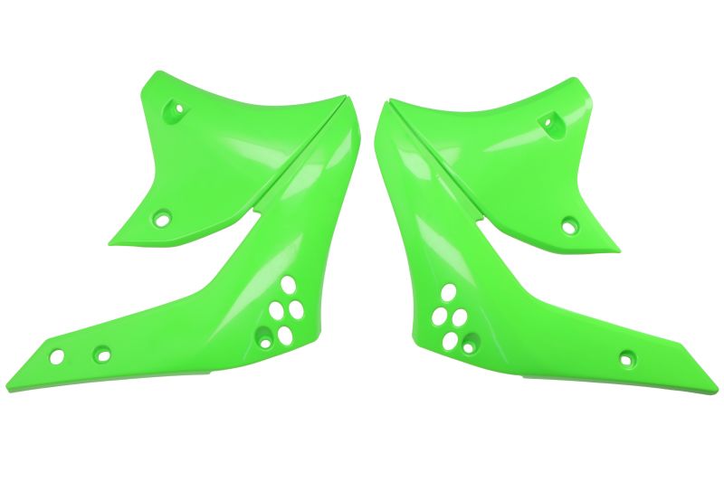 Kituri de plastic verde