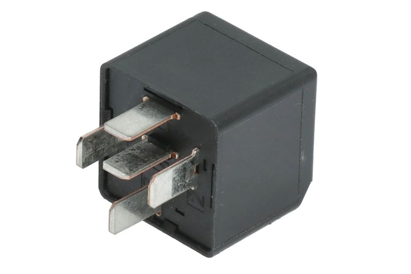 Releu multifunctional