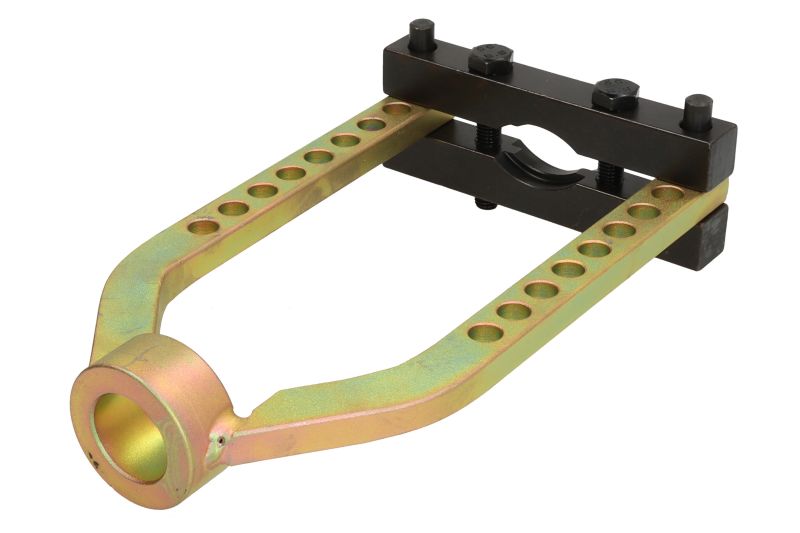 Extractor pt articulatie ax antrenare, fara demontarea puntii