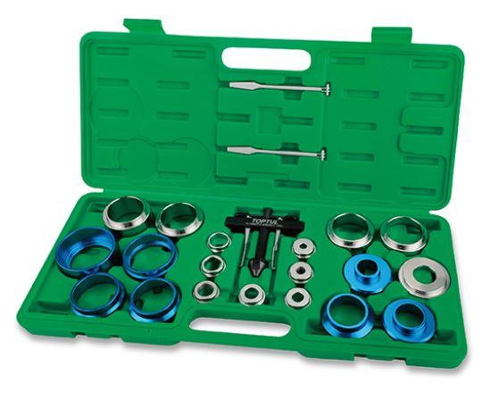 Set scule de montaj
